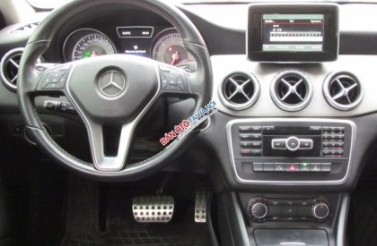 Mercedes-Benz GLA-Class 200 2015 - Mercedes GLA 200 2015 màu trắng