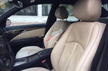 Mercedes-Benz E class E200 2008 - Chính chủ bán Mercedes E200 đời 2008, màu vàng 