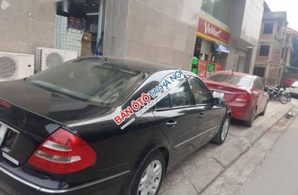 Mercedes-Benz E class   E240  2004 - Bán xe Mercedes E240 sản xuất 2004, màu đen, nhập khẩu  