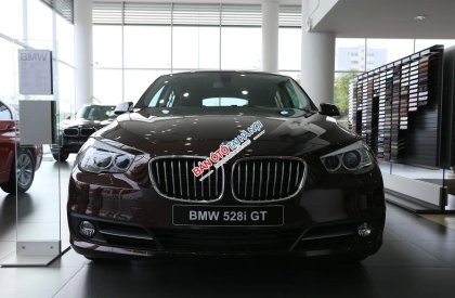 BMW 5 Series 528i 2017 - BMW Long Biên bán xe 528i GT nhập nguyên chiếc màu đỏ, giao xe ngay, trả góp 85%