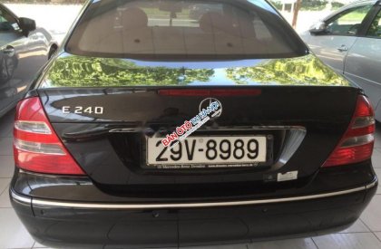 Mercedes-Benz E class E240 2004 - Bán Mercedes E240 năm 2004, màu đen, nhập khẩu nguyên chiếc