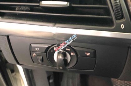 BMW X6 xDriver50i 2009 - Cần bán gấp BMW X6 xDriver50i năm 2009, màu trắng, nhập khẩu