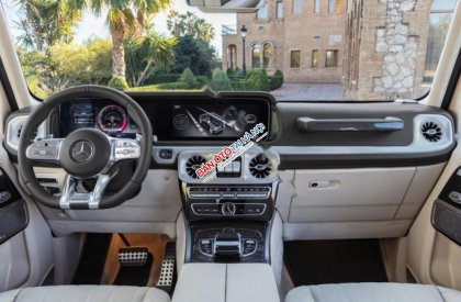 Mercedes-Benz G class G63 AMG 2018 - Bán Mercedes G63 AMG sản xuất 2018, màu trắng, nhập khẩu