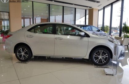 Toyota Corolla altis 1.8G 2020 - Bán Toyota Corolla altis 1.8G 2020, màu bạc, giao ngay, giá Tốt, KM hấp dẫn