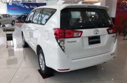 Toyota Innova 2.0E 2020 - Bán xe Toyota Innova 2.0E 2020, màu trắng, giao ngay, giá Tốt, KM hấp dẫn tháng 2