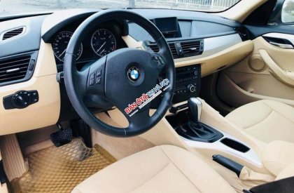 BMW X1 sDrive18i 2011 - Bán BMW X1 sDrive18i năm 2011, màu trắng, nhập khẩu, giá chỉ 645 triệu