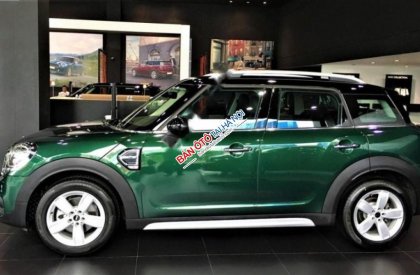 Mini Cooper Countryman 2017 - Bán ô tô Mini Cooper Countryman 2017, xe nhập, màu xanh lá