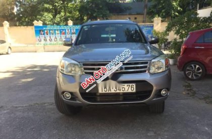 Ford Everest MT 2013 - Bán xe Ford Everest MT 2013 số sàn 
