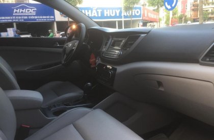 Hyundai Tucson 2.0 ATH 2016 - Bán Hyundai Tucson 2.0 ATH sản xuất 2016, màu kem (be), nhập khẩu nguyên chiếc