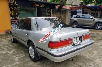 Toyota Cressida   GL   1992 - Cần bán gấp Toyota Cressida GL 1992, màu bạc, giá 65tr