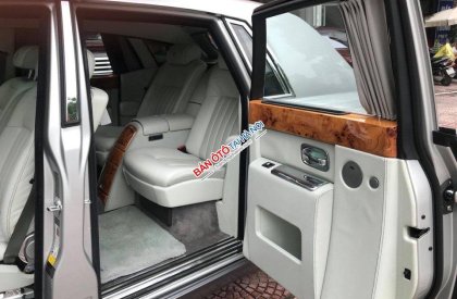 Rolls-Royce Phantom EWB 2007 - Cần bán Rolls-Royce Phantom EWB năm sản xuất 2007, màu bạc, nhập khẩu