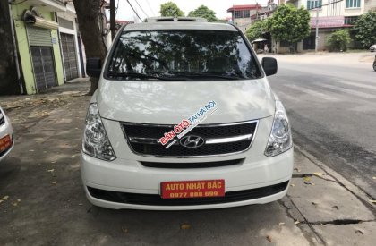 Hyundai Starex 2011 - Bán Starex đông lạnh đời 2011, đăng ký 2013, loại xe 3 chỗ, 600kg