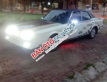 Toyota Cressida   1990 - Bán ô tô Toyota Cressida sản xuất năm 1990, màu trắng, nhập khẩu nguyên chiếc