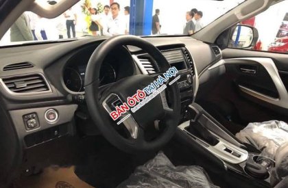 Mitsubishi Pajero   4x2 AT  2018 - Bán Mitsubishi Pajero 4x2 AT năm sản xuất 2018, màu trắng