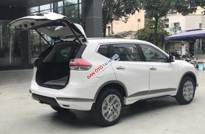 Nissan X trail SL 2018 - Bán xe Nissan X trail 2.0 SL cao cấp màu trắng hoặc bạc chỉ với 915 triệu, duy nhất trong tháng này, LH 0978631002