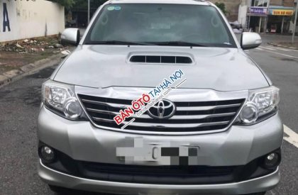 Toyota Fortuner G 2014 - Bán ô tô Toyota Fortuner G sản xuất năm 2014, màu bạc số sàn