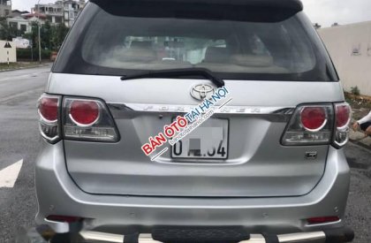 Toyota Fortuner G 2014 - Bán ô tô Toyota Fortuner G sản xuất năm 2014, màu bạc số sàn