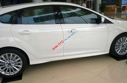 Ford Fiesta 1.0 AT Ecoboost 2018 - Bán Ford Fiesta 1.0 AT Ecoboost đời 2018, màu trắng
