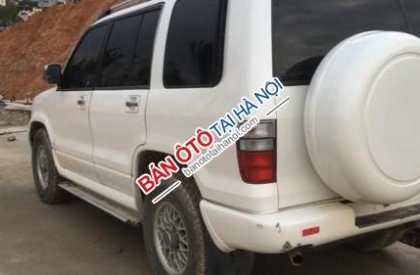 Isuzu Trooper   MT  2001 - Cần bán gấp Isuzu Trooper MT năm 2001, màu trắng, giá 165tr