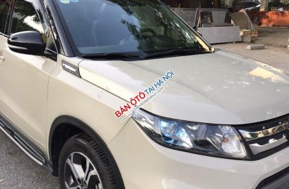 Suzuki Vitara 2016 - Bán ô tô Suzuki Vitara đời 2016, màu kem (be), nhập khẩu nguyên chiếc, số tự động