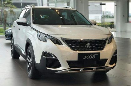 Peugeot 3008 2020 - Bán ô tô Peugeot 3008 AT sản xuất năm 2020, màu trắng có xe giao ngay tặng 01 năm bảo hiểm thân vỏ