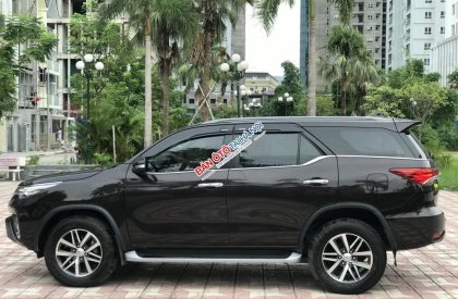 Toyota Fortuner 4x4 AT 2017 - Bán xe Toyota Fortuner 4x4 AT 2017, màu nâu, nhập khẩu nguyên chiếc