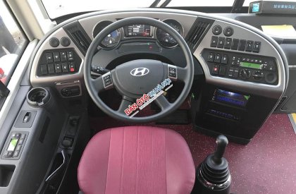 Hyundai Tracomeco E 2018 - Bán xe Universe K47, máy Wp10, đời 2018, lh: 0165.382.0544