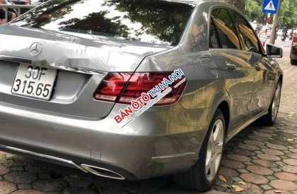 Mercedes-Benz E class E200 2013 - Chính chủ bán Mercedes E200 năm 2013, màu xám