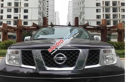 Nissan Navara   LE    2013 - Bán chiếc xe Nissan Navara LE 2.5 LT Đk 2013, 2 cầu, cài cầu điện