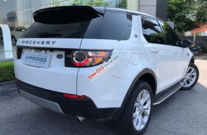 LandRover Discovery 2016 - Cần bán xe LandRover Discovery sản xuất 2016, màu trắng, nhập khẩu nguyên chiếc