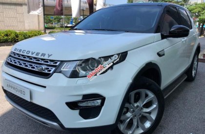 LandRover Discovery 2016 - Cần bán xe LandRover Discovery sản xuất 2016, màu trắng, nhập khẩu nguyên chiếc