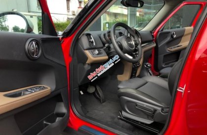 Mini Cooper Countryman 2017 - Bán ô tô Mini Cooper Countryman sản xuất năm 2017, màu đỏ, nhập khẩu nguyên chiếc