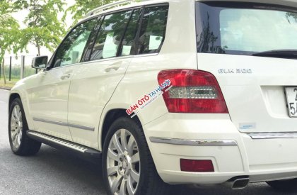 Mercedes-Benz CLS class GLK300 2011 - Bán xe Mercedes sản xuất năm 2011, màu trắng giá cạnh tranh