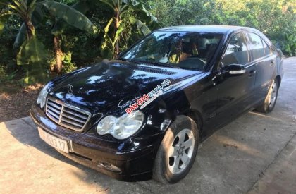 Mercedes-Benz CLS class 2002 - Bán Mercedes năm sản xuất 2002, màu đen xe gia đình 