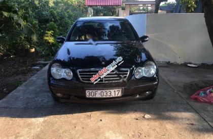 Mercedes-Benz CLS class 2002 - Bán Mercedes năm sản xuất 2002, màu đen xe gia đình 