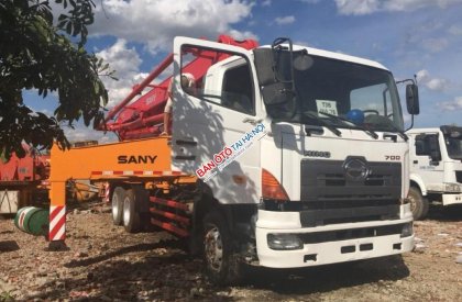 Hino 700 Series 2007 - Cần bán xe Hino 700 Series đời 2007, màu đỏ, nhập khẩu nguyên chiếc còn mới