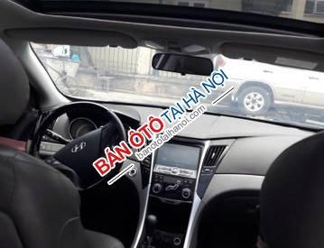 Hyundai Sonata   2.0  2011 - Bán Hyundai Sonata 2.0 sản xuất 2011, màu trắng số tự động 