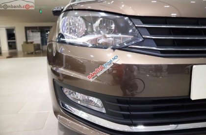Volkswagen Polo GP 1.6 AT 2017 - Bán Volkswagen Polo GP 1.6 AT 2017, màu nâu, nhập khẩu nguyên chiếc, giá chỉ 620 triệu