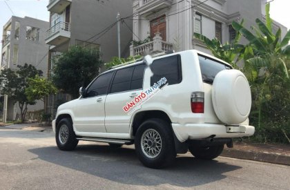 Isuzu Trooper 2001 - Bán Isuzu Trooper năm 2001, màu trắng, xe nhập, giá 270tr