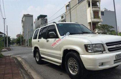 Isuzu Trooper 2001 - Bán Isuzu Trooper năm 2001, màu trắng, xe nhập, giá 270tr