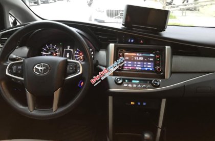 Toyota Innova G 2017 - Bán xe Toyota Innova G, số tự động, 2017, màu trắng