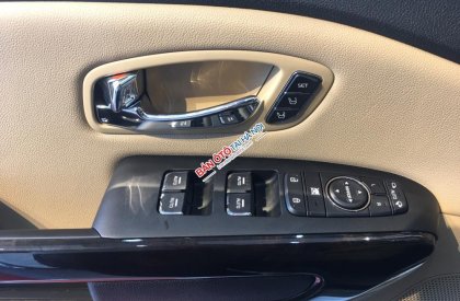 Kia Sedona Platinum  2018 - Bán Sedona Platinum 2018, xe có sẵn màu, giao ngay, cùng gói quà tặng và chính sách hấp dẫn trong tháng 10 - Lh 0906200369