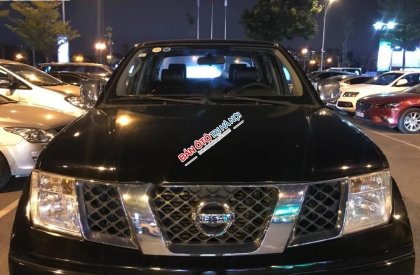 Nissan Navara LE 2013 - Cần bán Nissan Navara LE đời 2013, màu đen chính chủ, 415 triệu