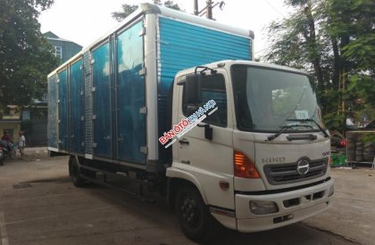 Hino 500 Series FC9JNTA 2017 - Bán xe Hino 6,4 tấn FC9JNTA Euro 4 thùng dài 7,3m, cao 2,5m. Khuyến mãi 100% lệ phí trước bạ + 1000 lít dầu Euro 4