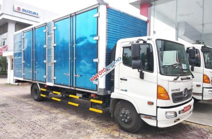 Hino 500 Series FC9JNTA 2017 - Bán xe Hino 6,4 tấn FC9JNTA Euro 4 thùng dài 7,3m, cao 2,5m. Khuyến mãi 100% lệ phí trước bạ + 1000 lít dầu Euro 4