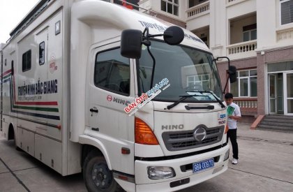 Hino 500 Series FC9JLTA 2018 - Bán Hino 500 Euro 4 Series FC9JLTA 6,4 tấn 2018, màu trắng giá cạnh tranh