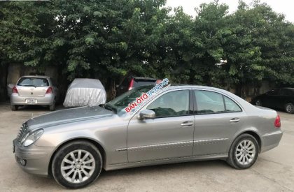 Mercedes-Benz E class 2008 - Bán ô tô Mercedes đời 2008, màu vàng, nhập khẩu nguyên chiếc, giá 545tr