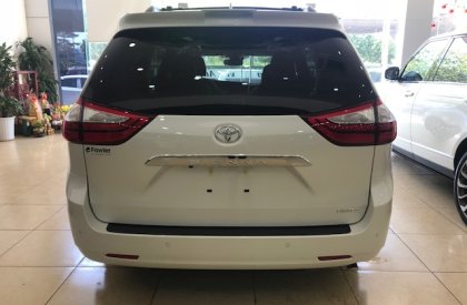 Toyota Sienna Limited 2018 - Cần bán xe Toyota Sienna Limited 2019, màu trắng, xe nhập Mỹ