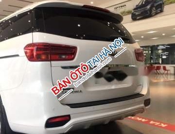 Kia Sedona  Platinum 2018 - Bán ô tô Kia Sedona Platinum sản xuất năm 2018, xe mới 100%