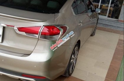 Kia Cerato AT 2018 - Bán Kia Cerato AT sản xuất năm 2018, giá chỉ 608 triệu